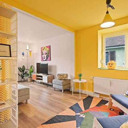 Farbenfrohe Altbauwohnung, Top Ausstattung FDH Exteriér fotografie
