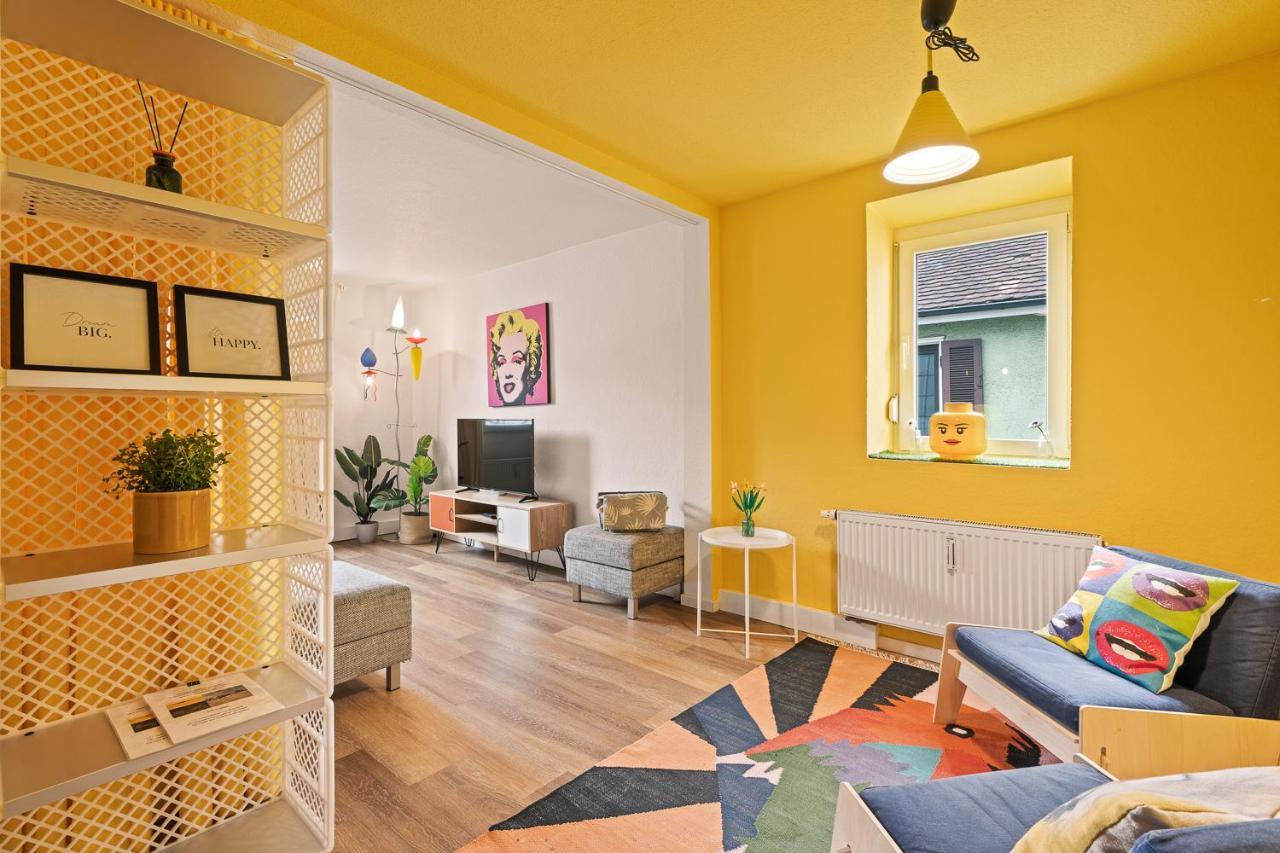 Farbenfrohe Altbauwohnung, Top Ausstattung FDH Exteriér fotografie
